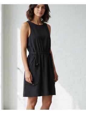 Patagonia Dress Black Midi with Pockets & Belt